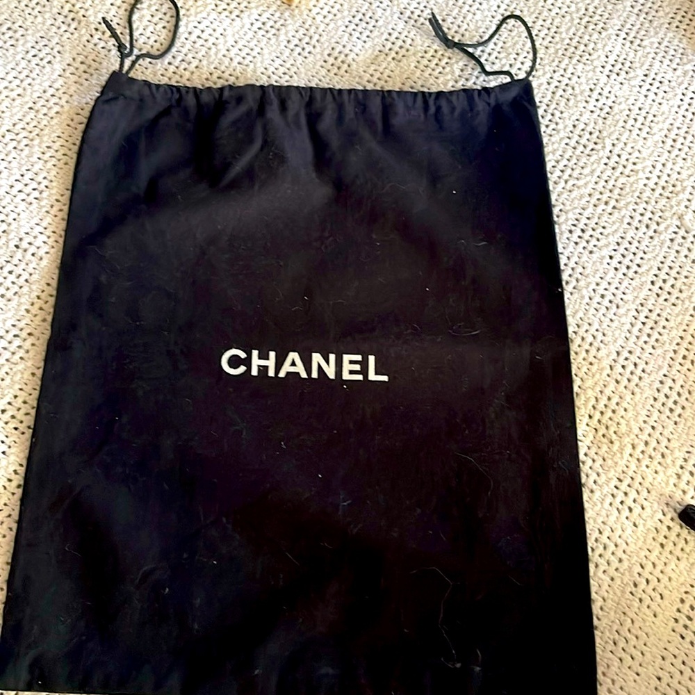 CHANEL dust covers